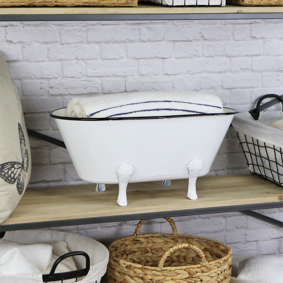 5018W - Lavande White Tub Decor