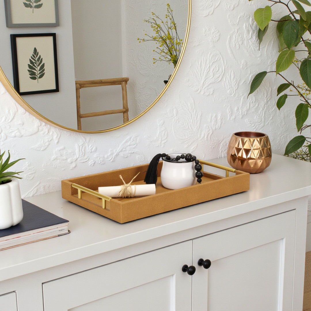 5823 - Lusan Vinyl Tray