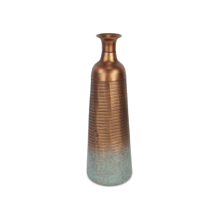 5898 - Kyani Copper Vase Décor