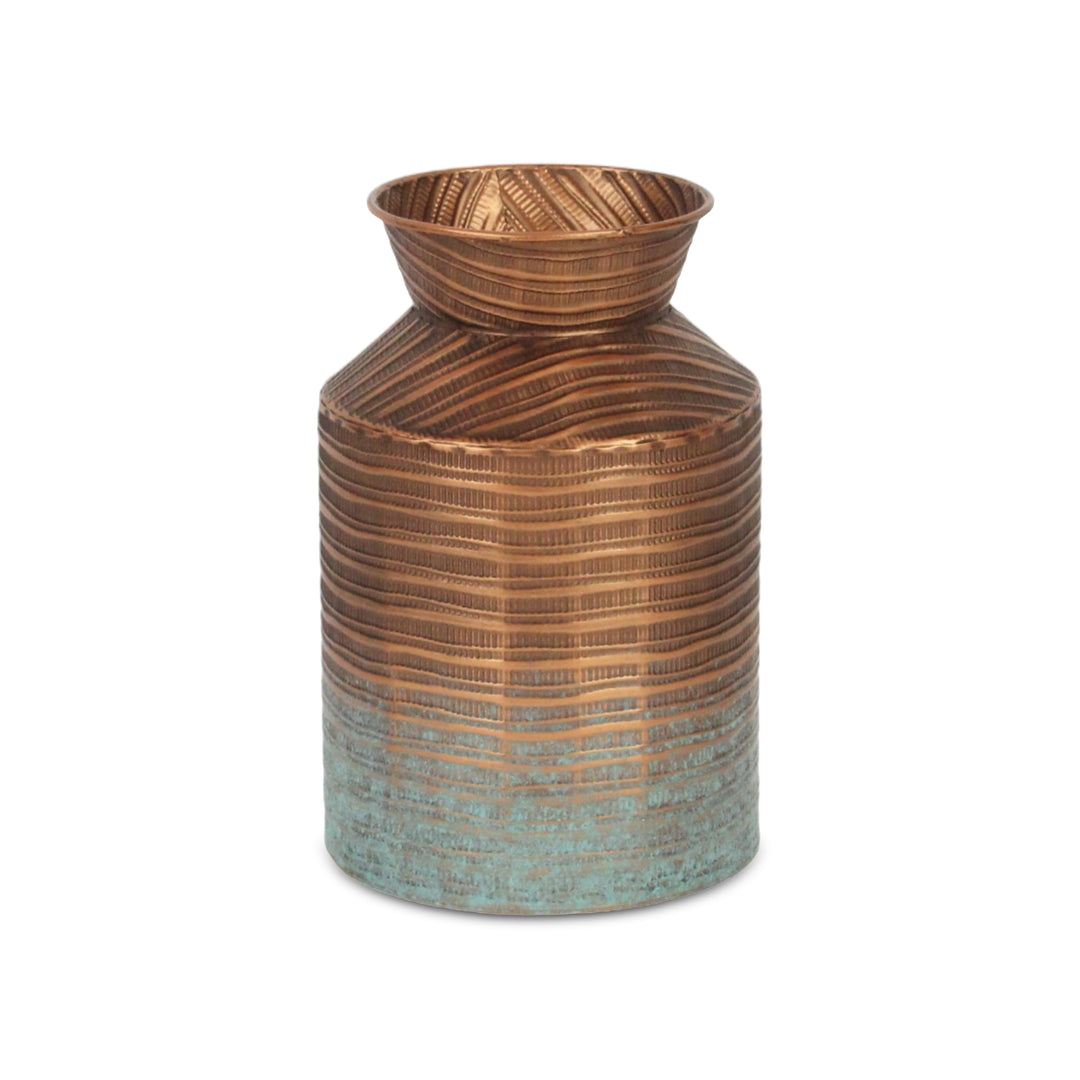 5900 - Kyani Copper Jug Décor