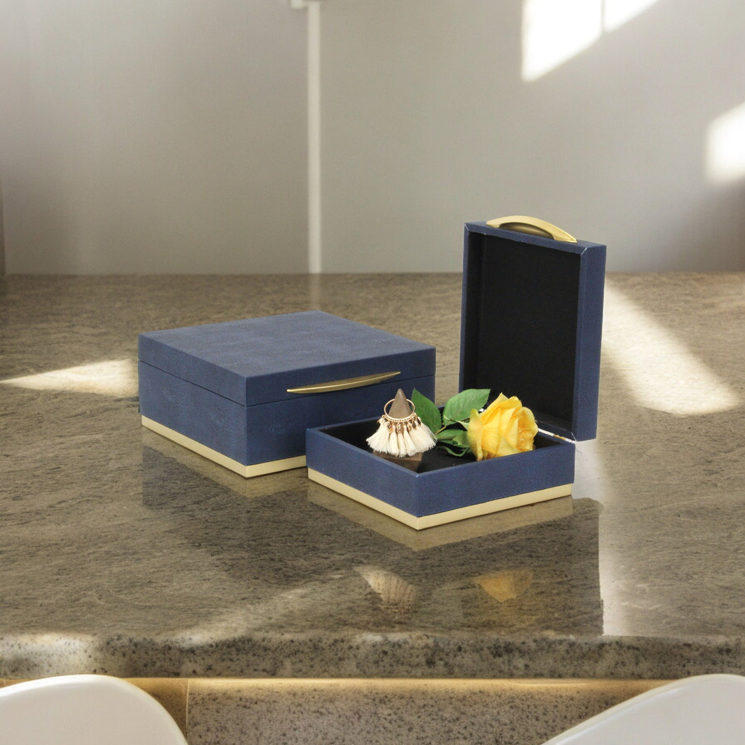 6055-2 - Zynova Square Shagreen Boxes