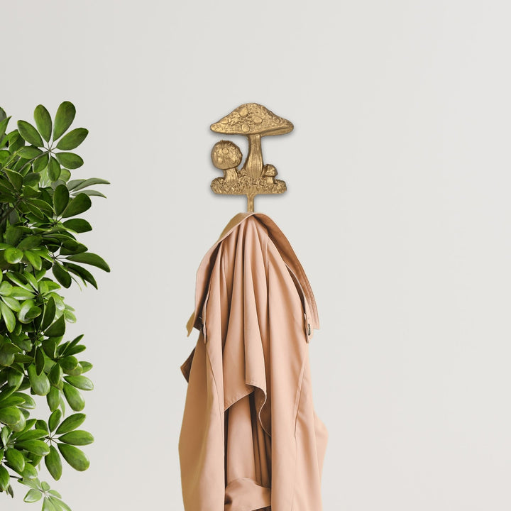 6112GD - Mythra Mushroom Cast Iron Hook