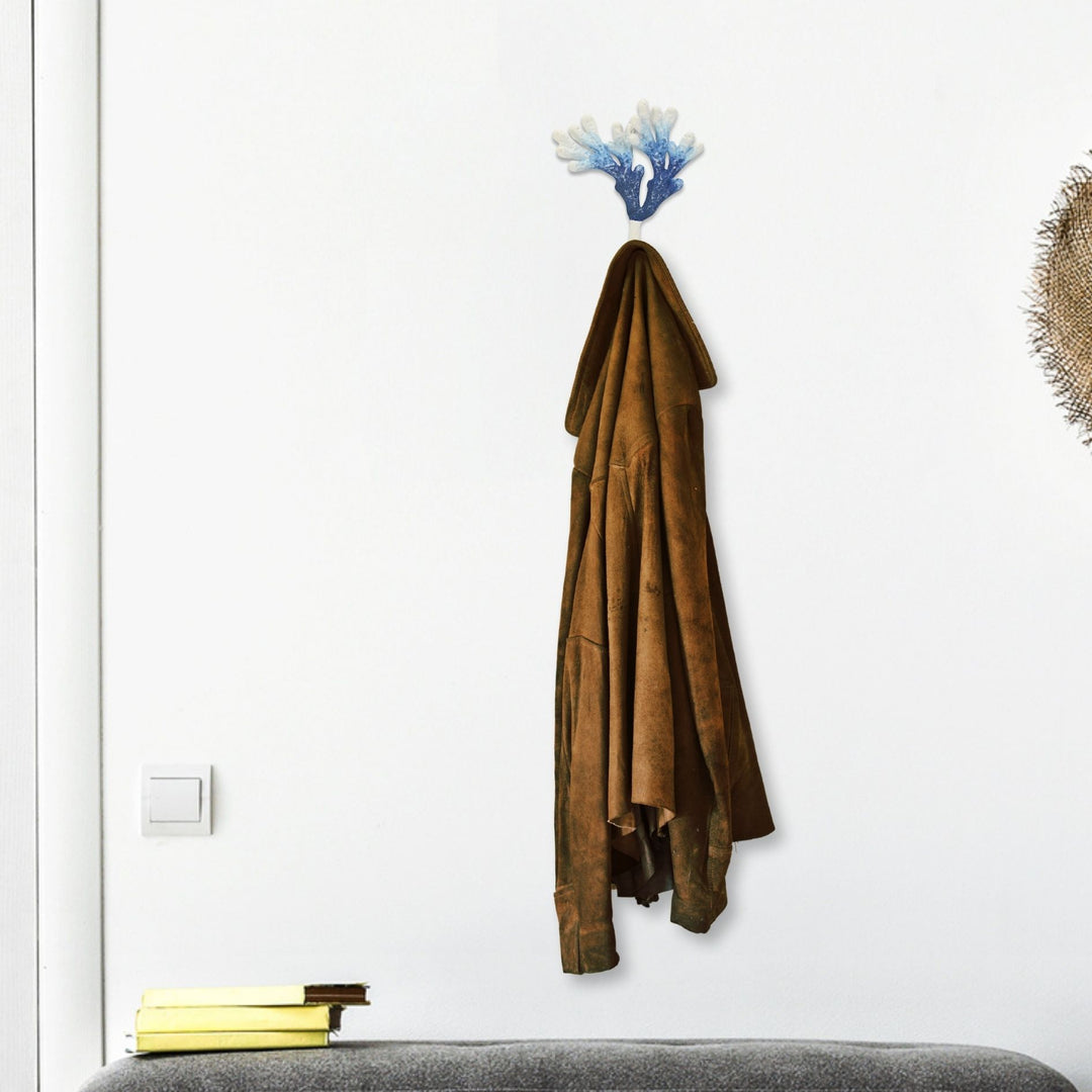 6123BL - Solva Coral Cast Iron Hook