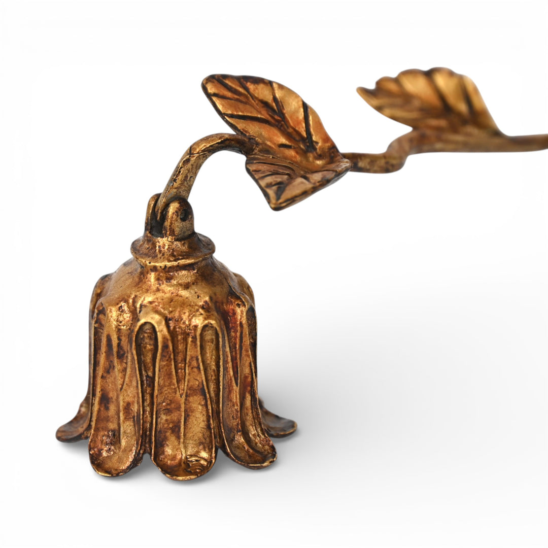 6254 - Theira Flower Candle Snuffer