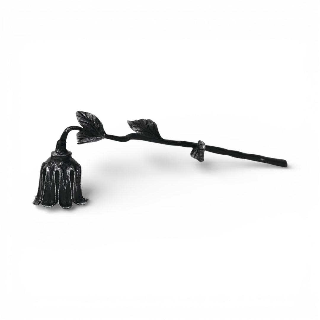 6254 - Theira Flower Candle Snuffer