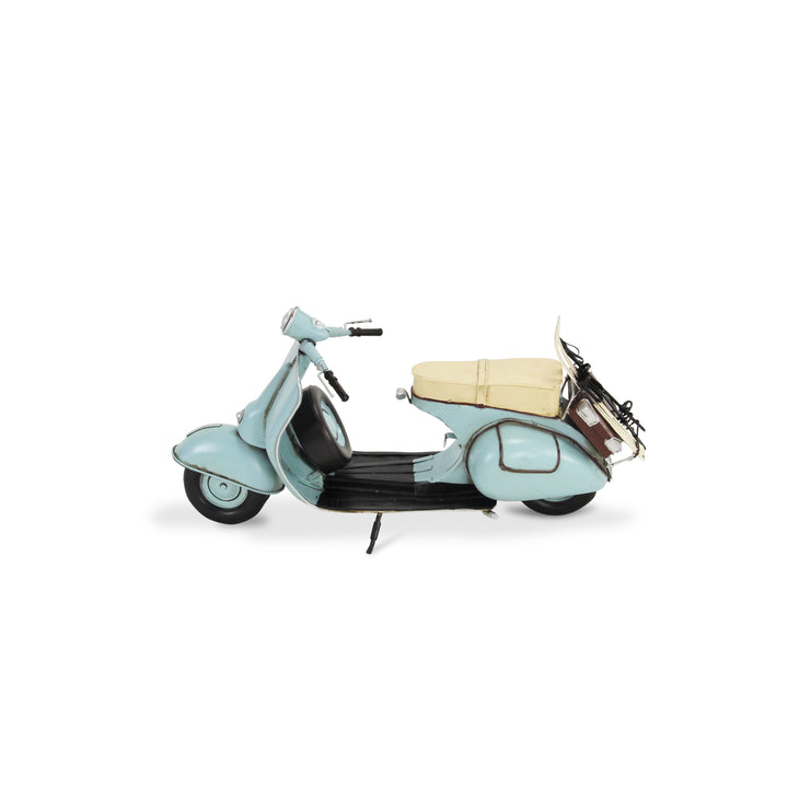 JA-0290 - Oretti Blue Scooter